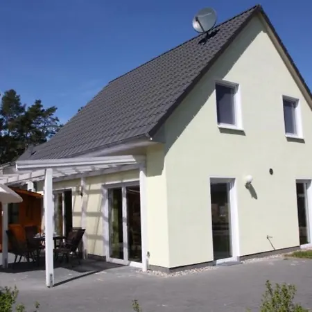 K83 - Modernes Ferienhaus Mit Aussensauna Und Sonnenterrasse Am See In Vakantiehuis