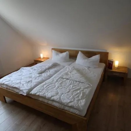 K83 - Modernes Ferienhaus Mit Aussensauna Und Sonnenterrasse Am See In * Röbel