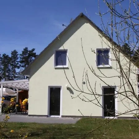 Vakantiehuis K83 - Modernes Ferienhaus Mit Aussensauna Und Sonnenterrasse Am See In